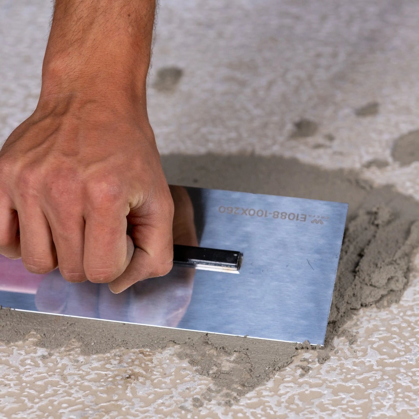 E1088 Set gleterica od nerđajućeg čelika sa ergonomskim drškama