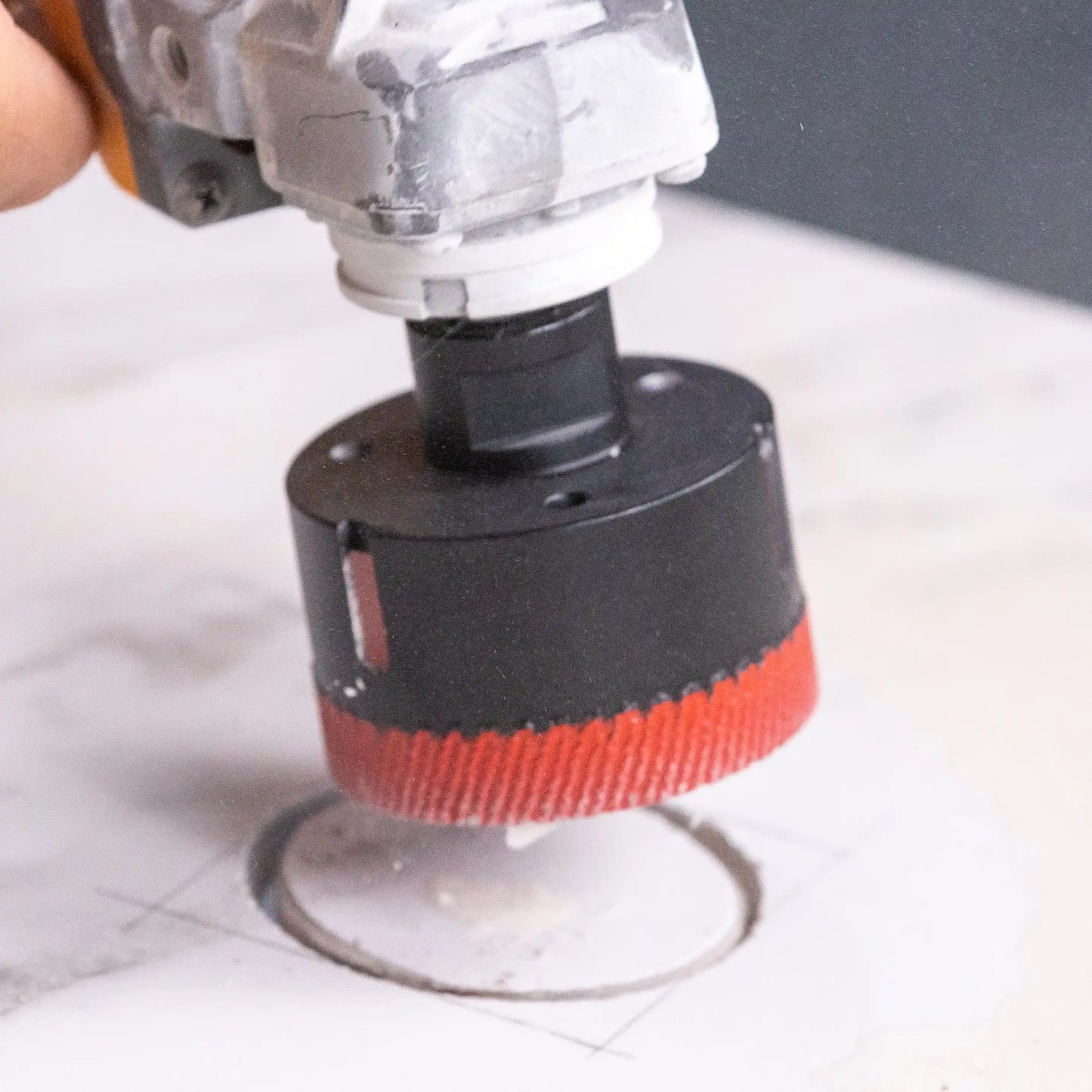 E1065 Dvobojna matrična dijamantska burgija za precizno sečenje pločica