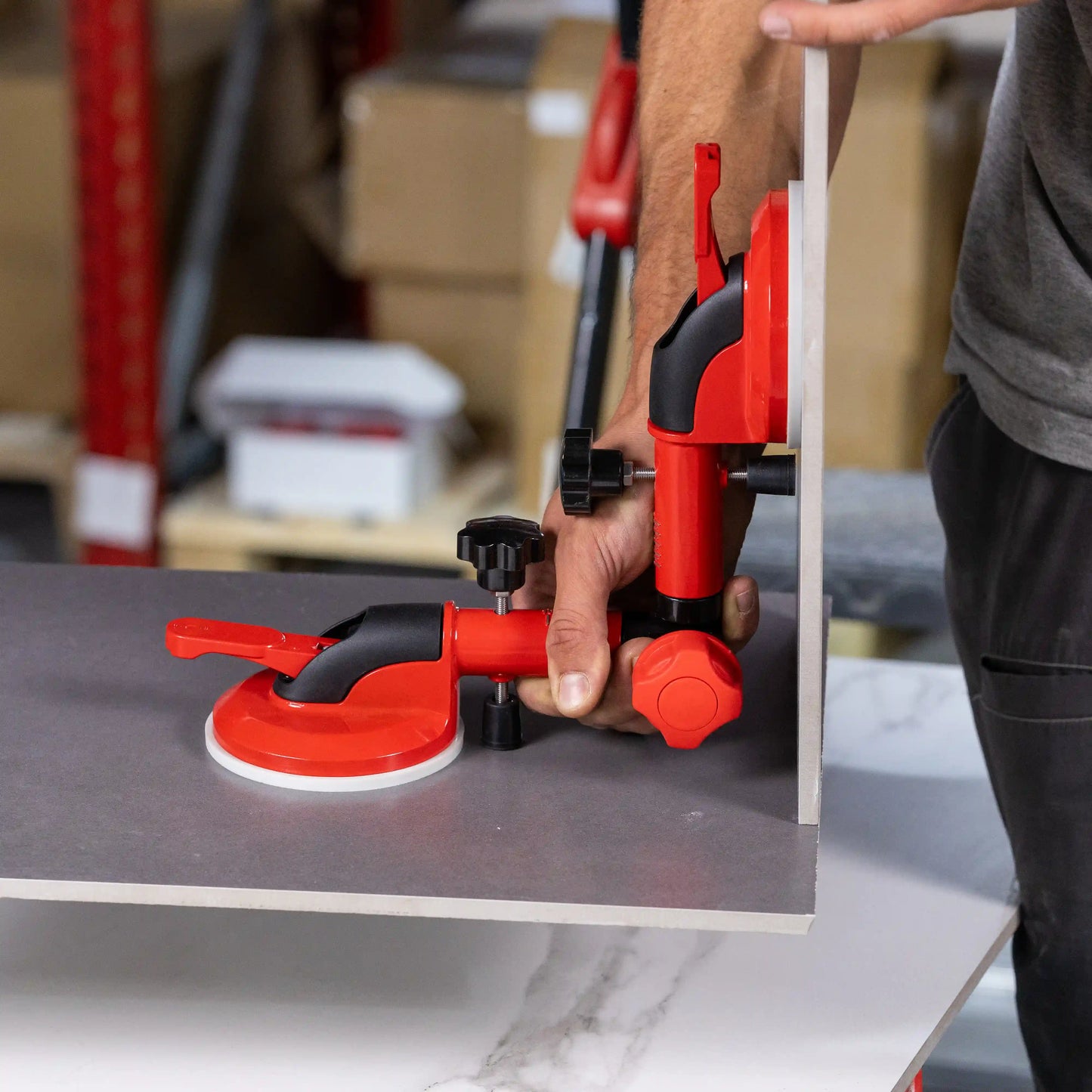 E1003 Ugaona usisna čaša – vertikalno opterećenje 100 kg, aluminijumsko telo visoke izdržljivosti