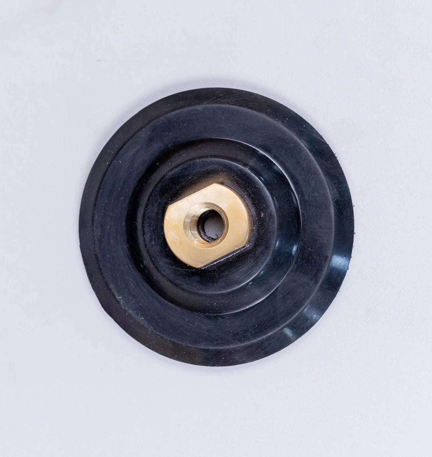 E1047 Gumeni držač jastučića sa ergonomskim rukohvatom i preciznim prijanjanjem