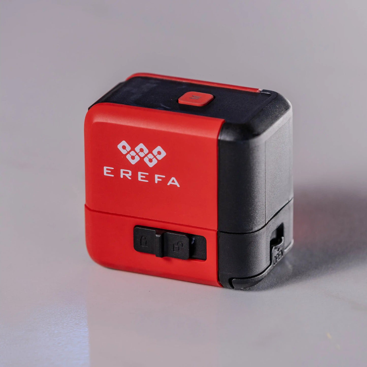 E3001 Dvostruka laserska libela sa OŠTRIM 515nm laserom i automatskim nivelisanjem