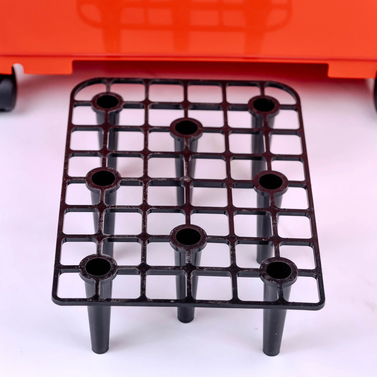 E2017 Kanta za čišćenje od visokog gustinskog polietilena sa integrisanim valjkom i kapacitetom od 20L