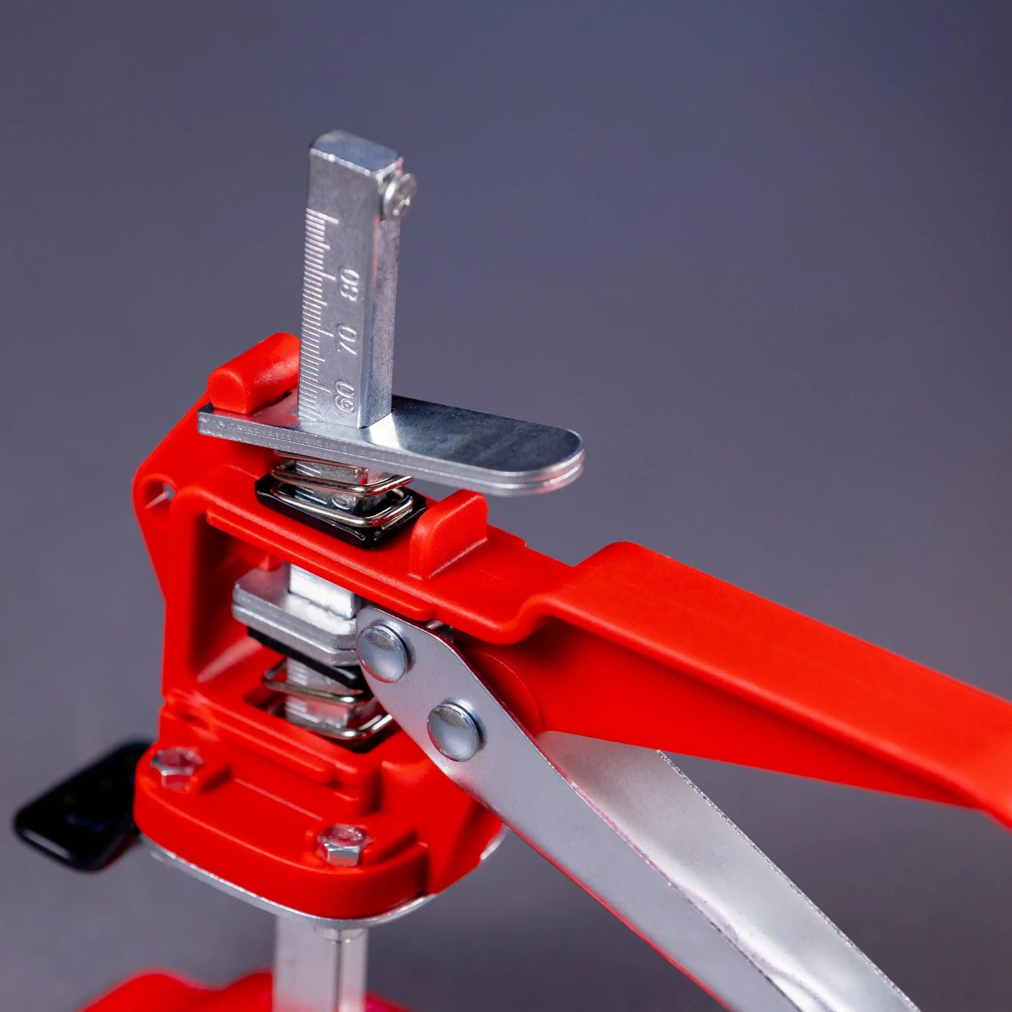 E1022 Nosač za pločice sa preciznom skalom i nosivošću do 50 kg za profesionalnu upotrebu